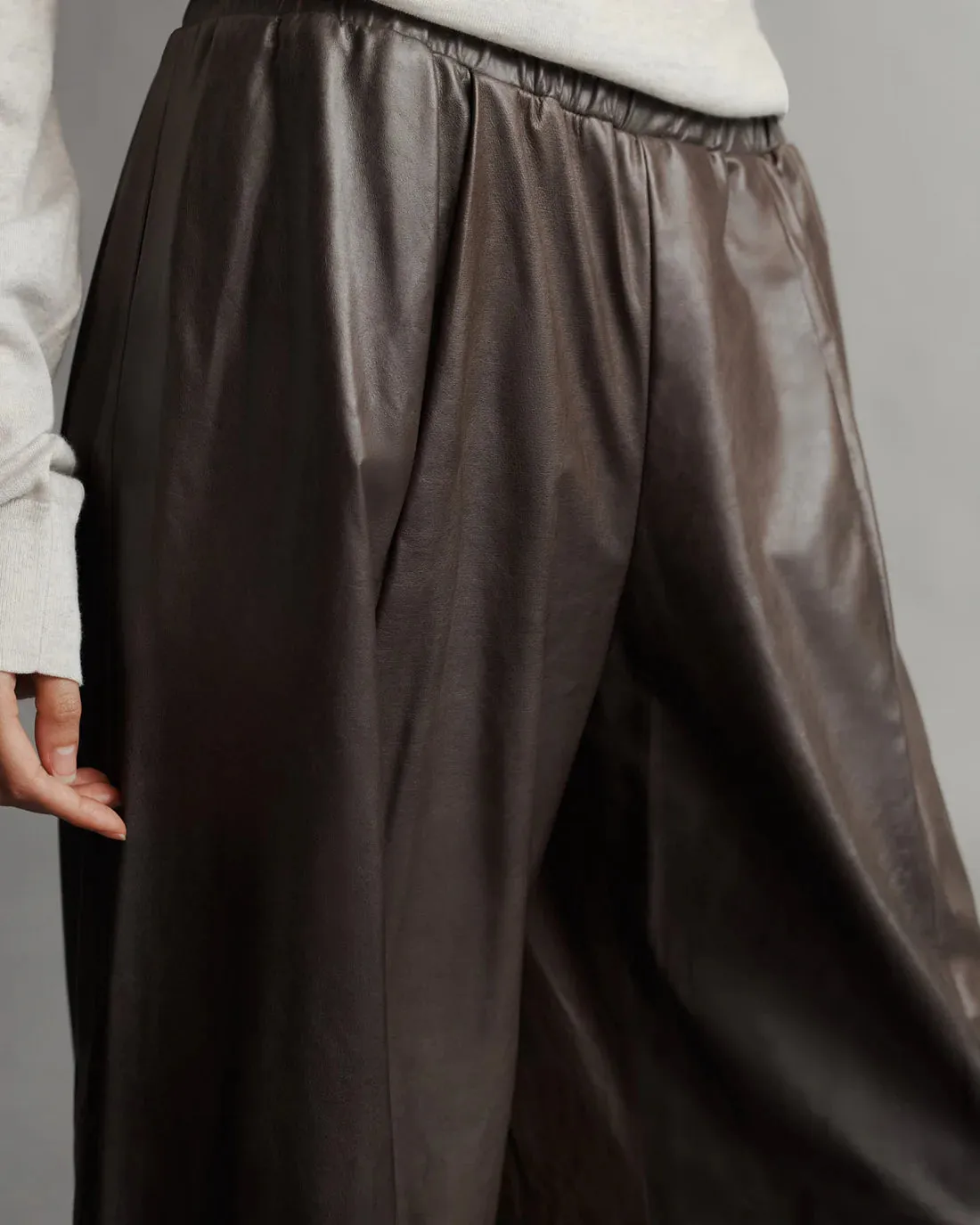 Eva Pant in Fudge Leather