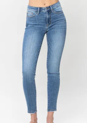 Judy Blue - Mid Rise Vintage Skinny