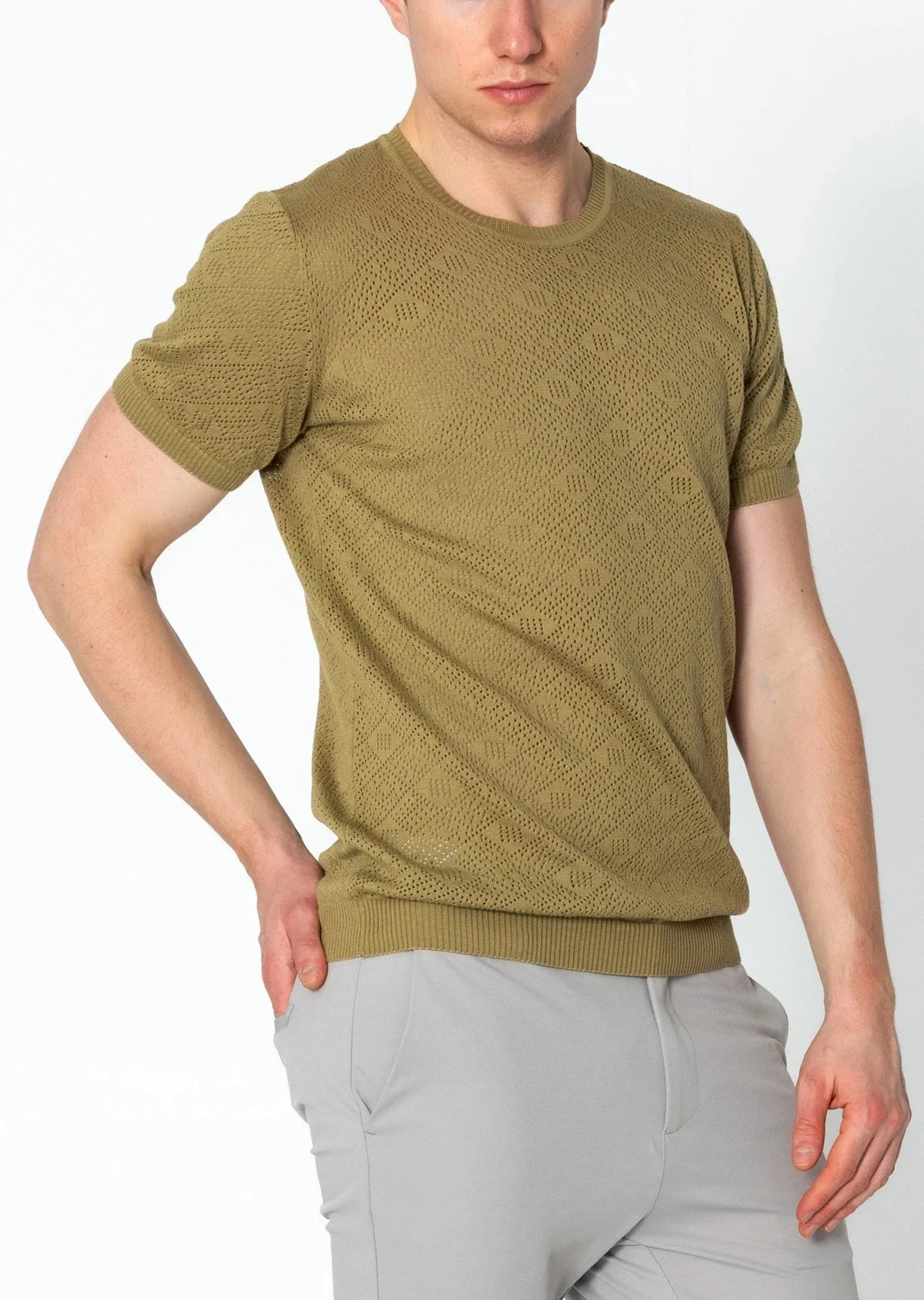 RNT23 Geometric crochet t-shirt green